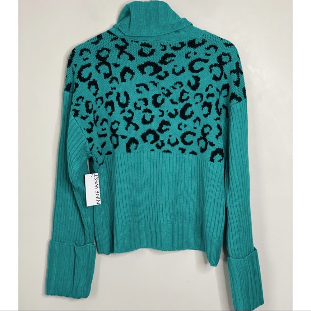 NINE WEST | NWT Teal Animal Print Turtleneck Sweater | M - Picture 3 of 4